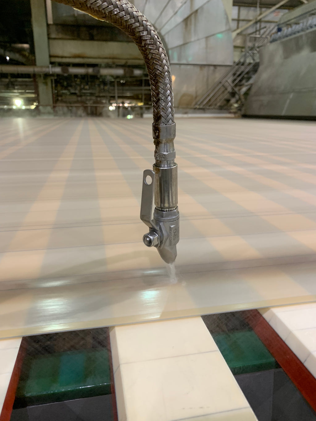 Quick Purge® (QP4) Flat Fan High-Volume Nozzle