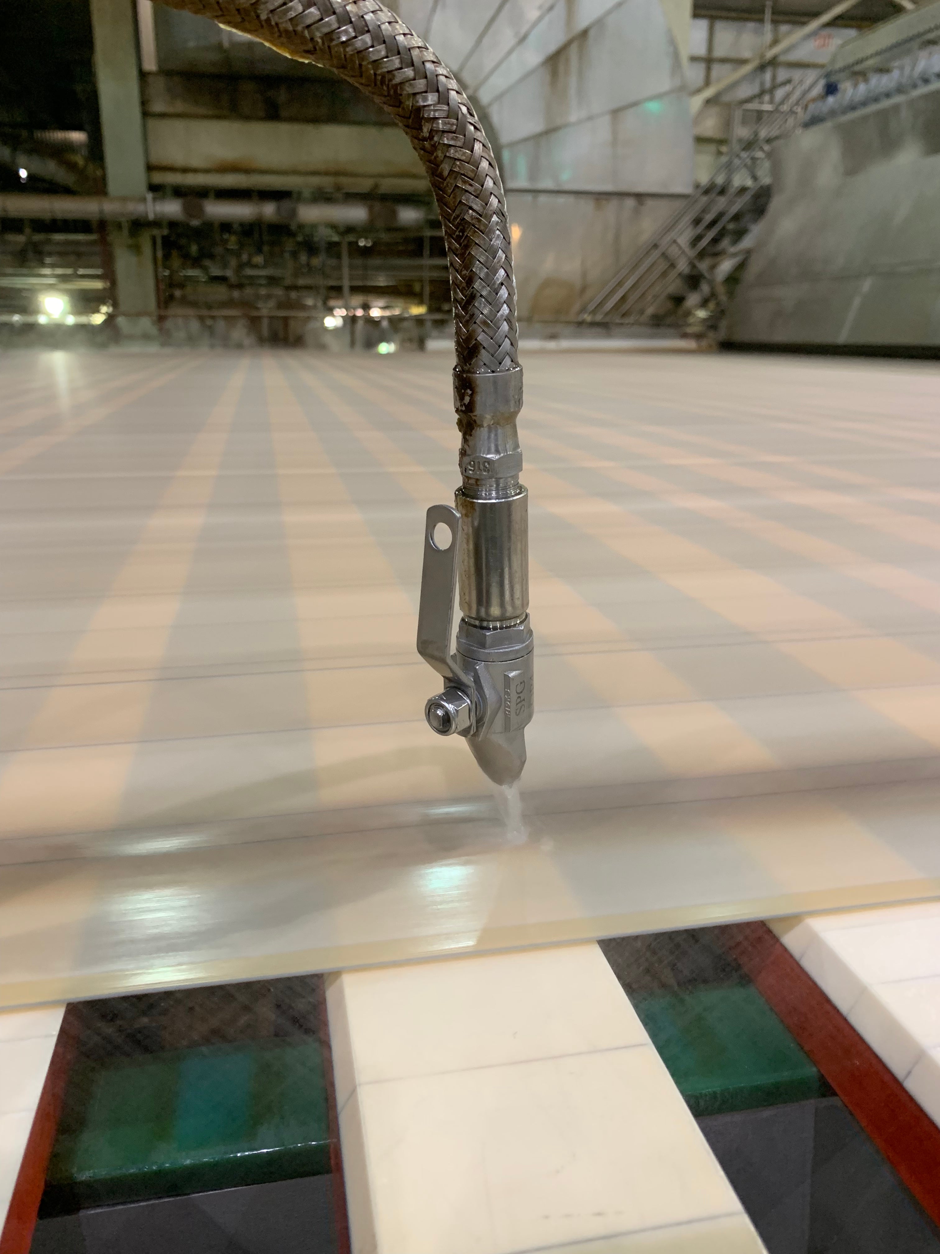 Quick Purge® (QP4) Flat Fan High-Volume Nozzle